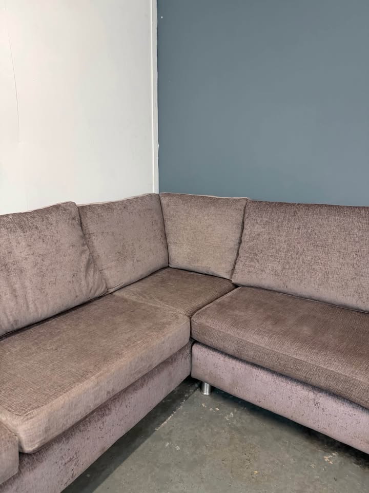 XL Custom built Grey Taupe Chenille Corner Sofa