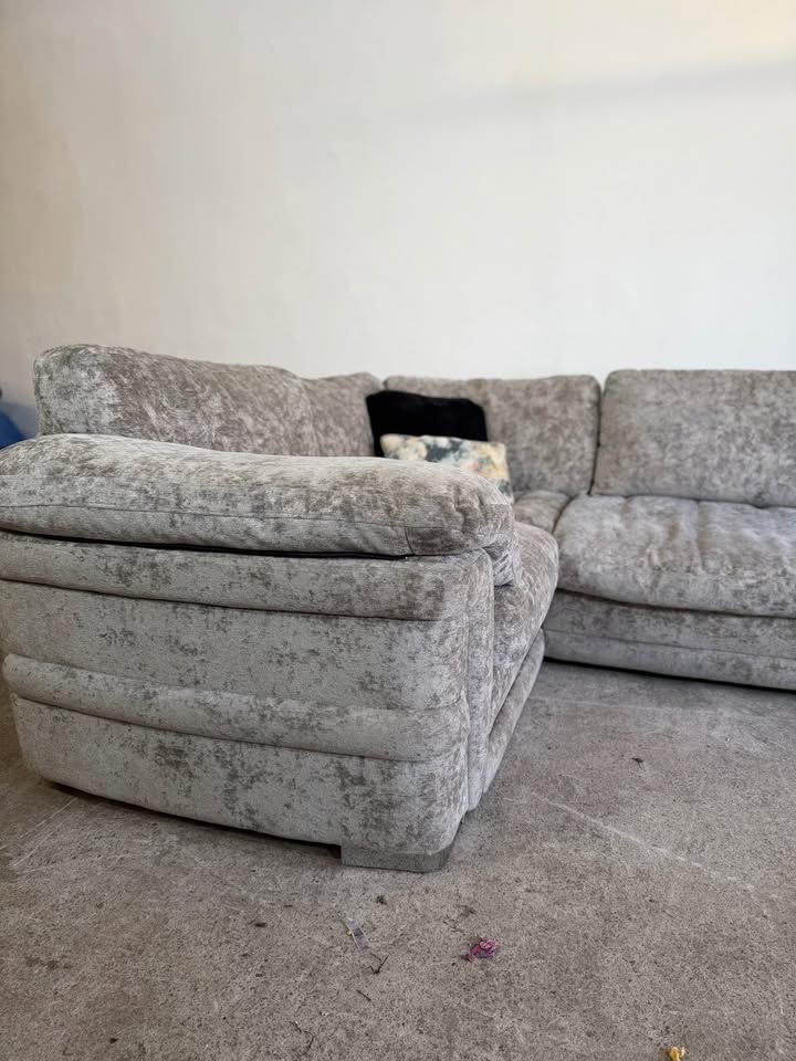 Large Grey Crushed Velvet Corner